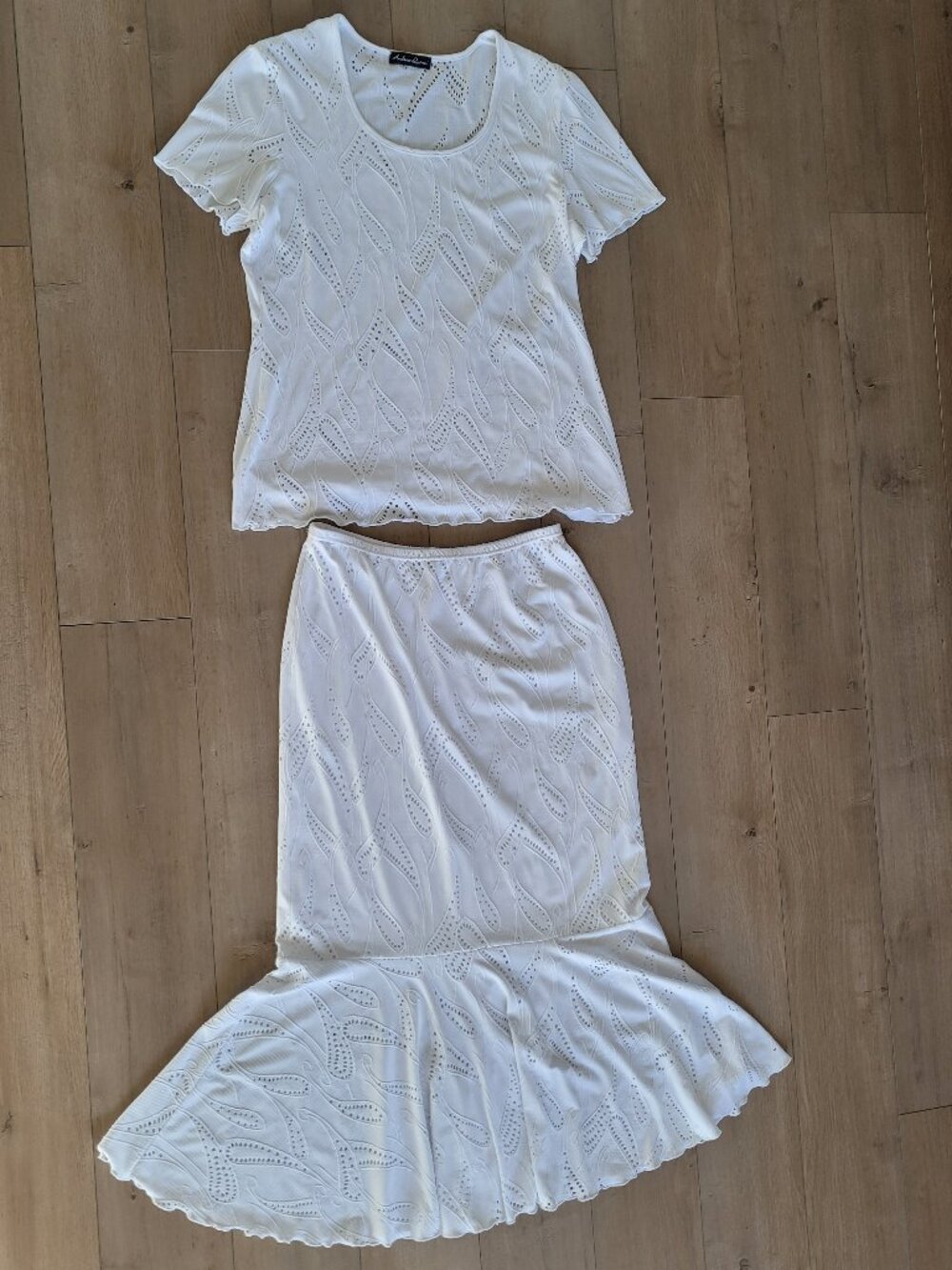 Andrea Quinn White Lace Skirt Set Size 6